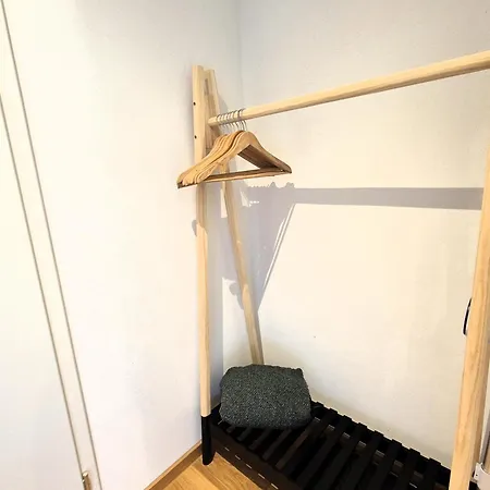 Apartment 21138 *